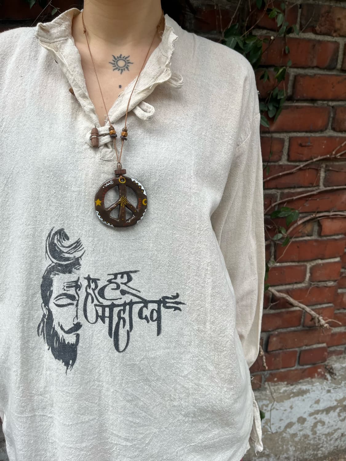 히피 문양 코튼 롱 슬리브 상품이미지1