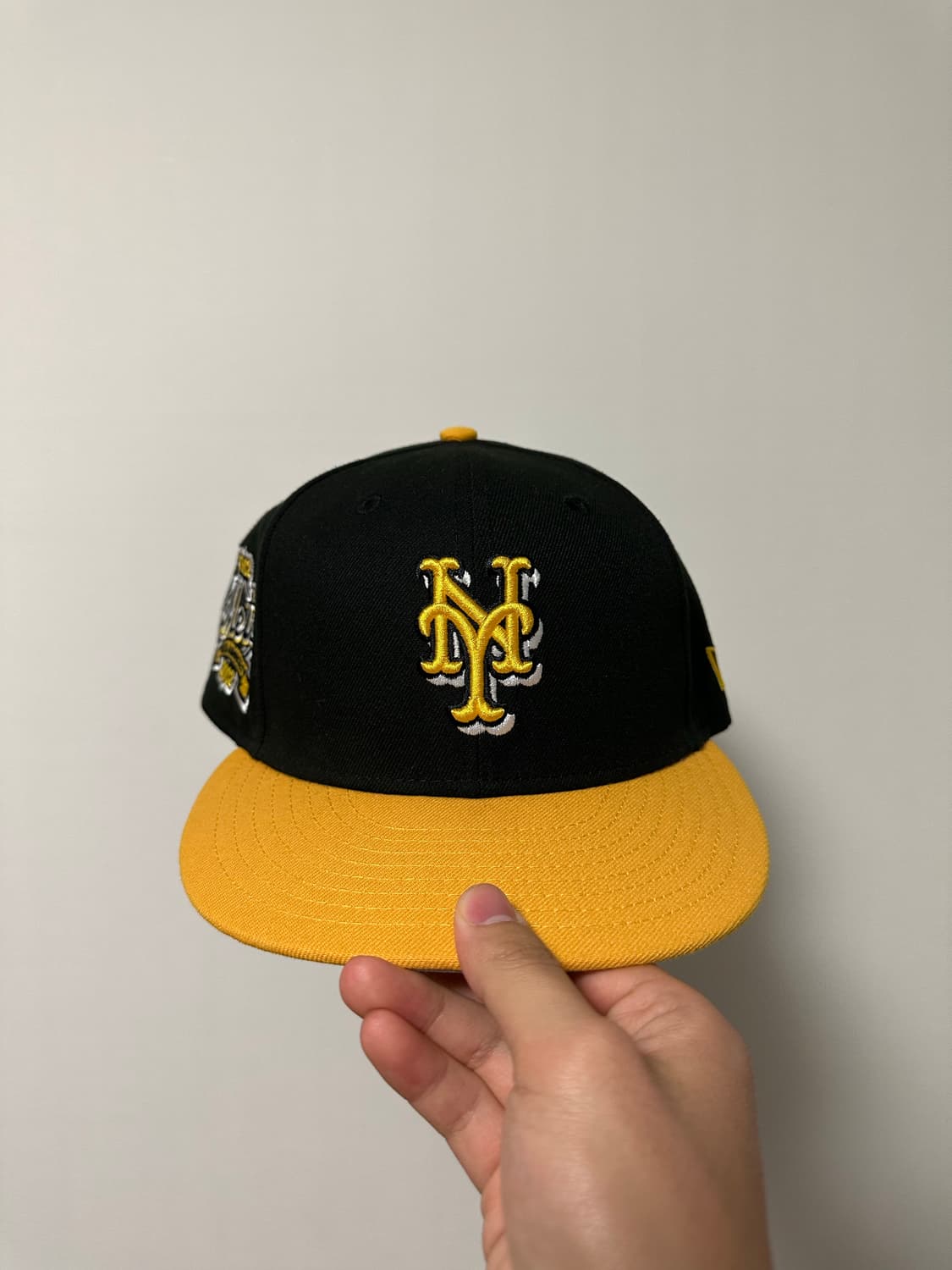 뉴에라 블랙 옐로우 메츠 사이드 패치 피티드 캡 상품이미지2