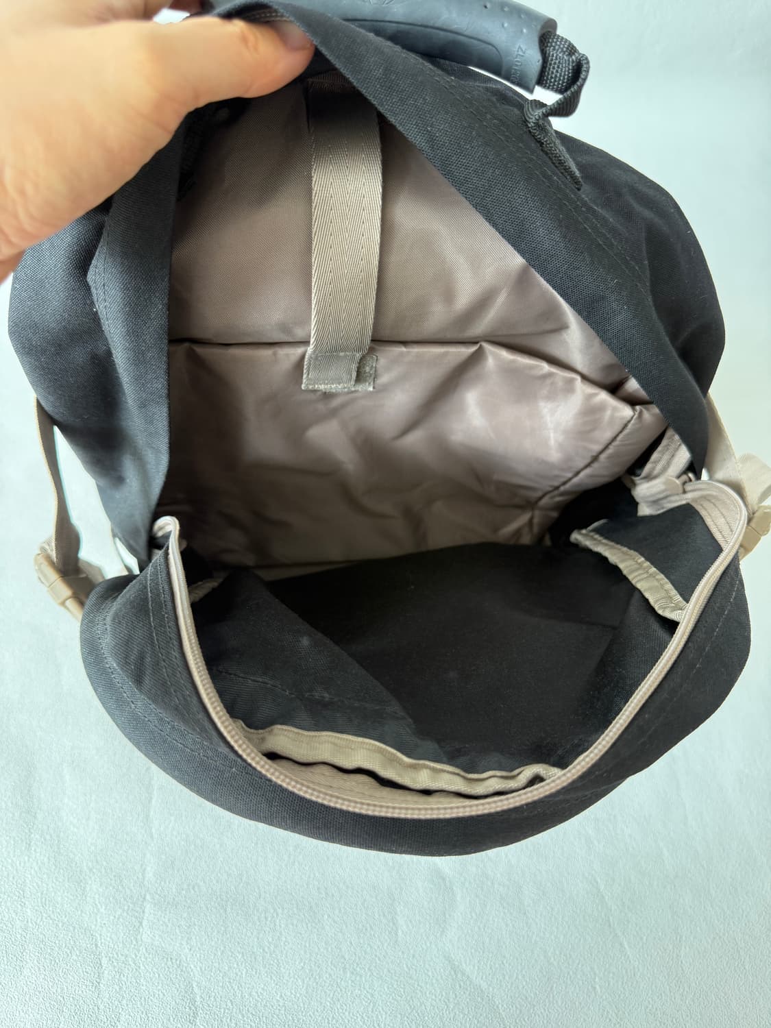 이스트팩(EASTPAK) 백팩 상품이미지9