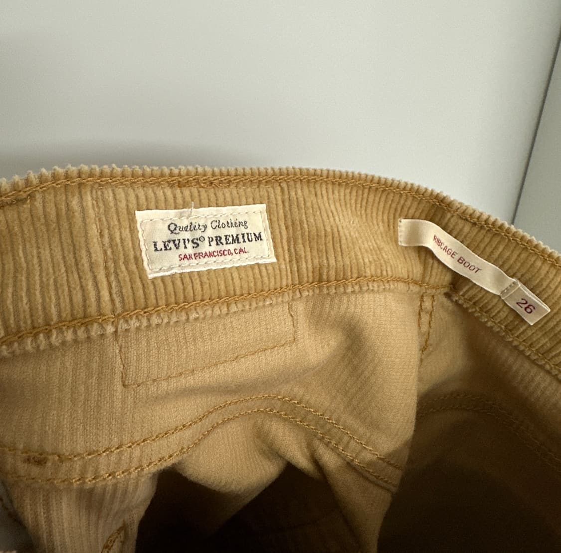 [리바이스] 여성 빅E 프리미엄 코듀로이 부츠컷 팬츠 상품이미지5