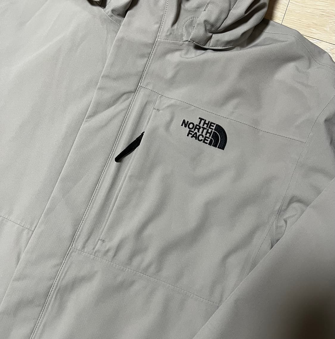 L) 노스페이스 바람막이 프로 실드 자켓 라이트 그레이 상품이미지3