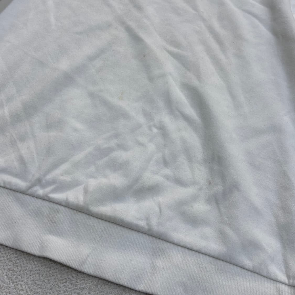 XXL 게스 스몰로고 맨투맨 티셔츠 0324E 상품이미지3