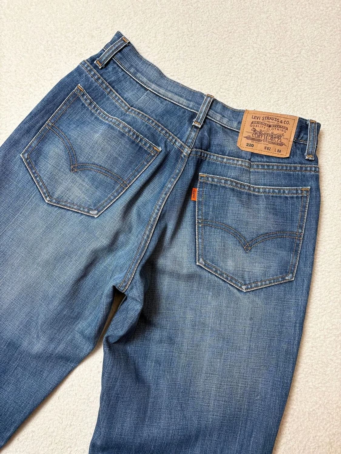 리바이스 00's 오렌지탭 220 루즈핏 데님 팬츠 PN6585 상품이미지2