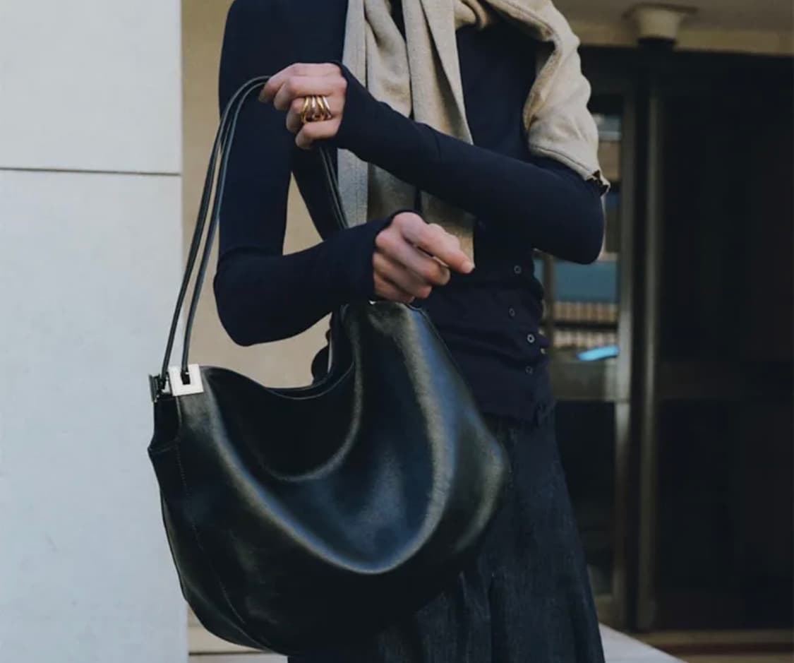 루에브르 블랙 숄더백-네고가능 상품이미지1