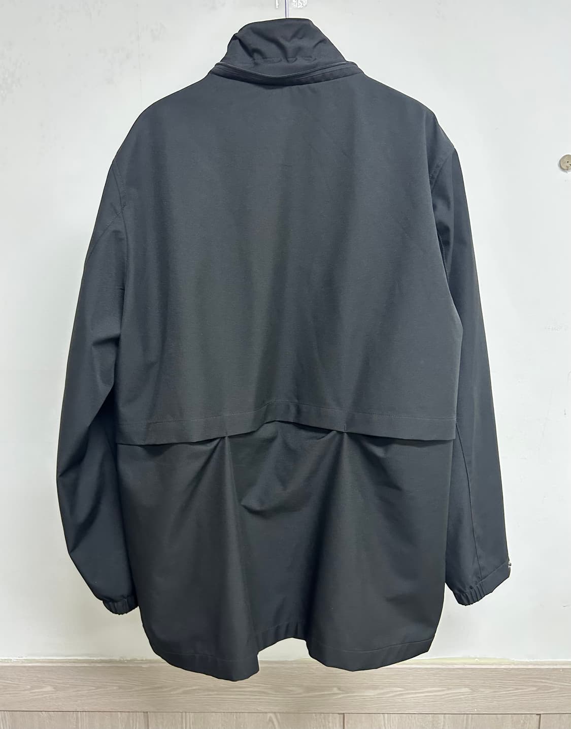 엘르스포츠 블랙 바람막이 자켓 105 상품이미지4