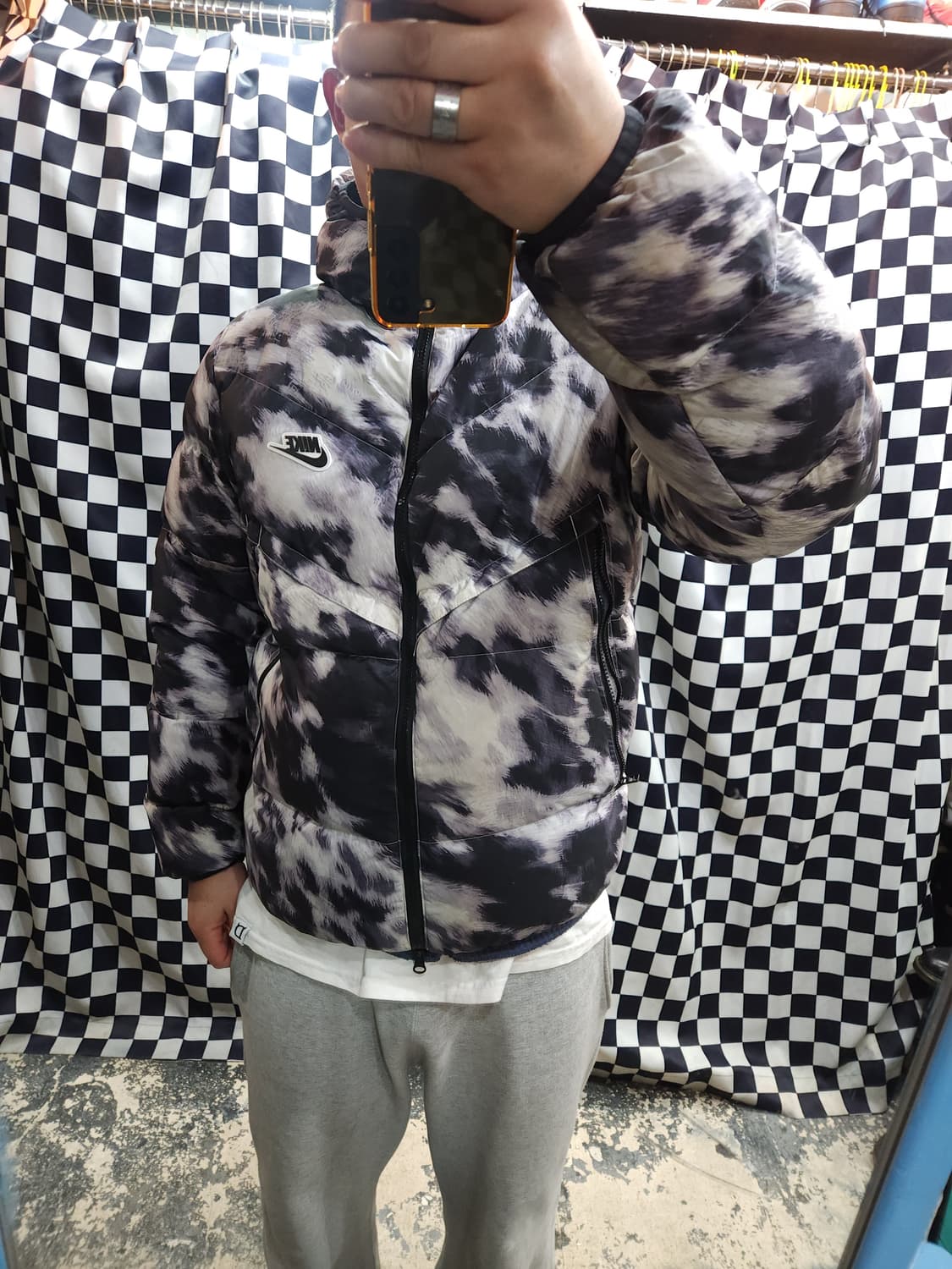  나이키 윈드런너 오리털 숏 패딩점퍼

 상품이미지8