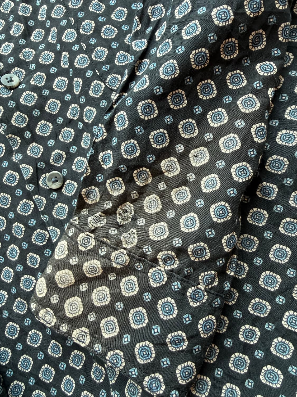 블랙 패턴 셔츠 상품이미지3