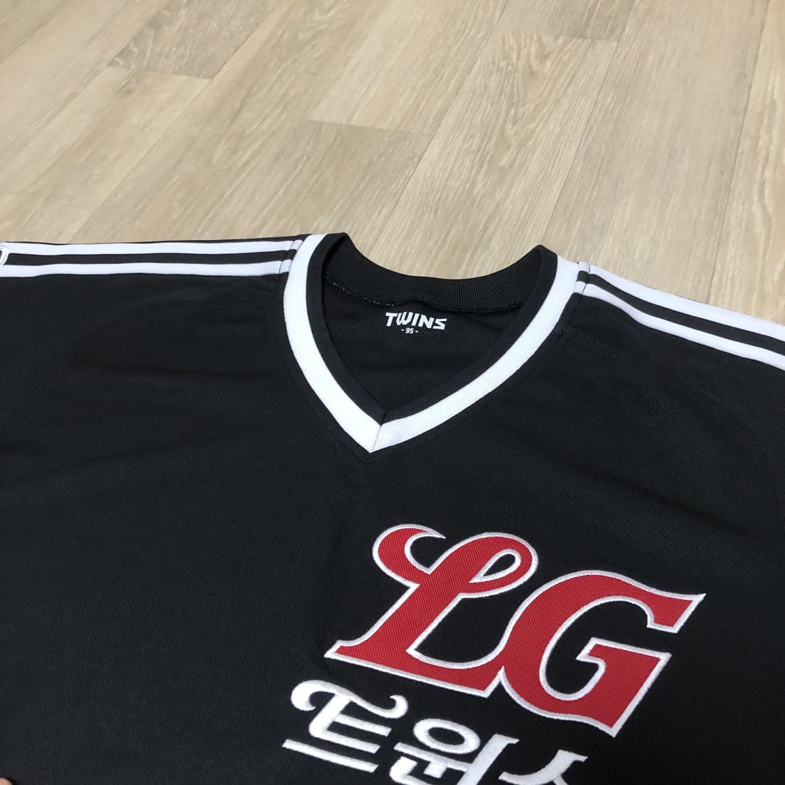 (95) 새상품 엘지 트윈스 레전드 30주년 올드 브이넥 져지 LG유니폼 상품이미지2