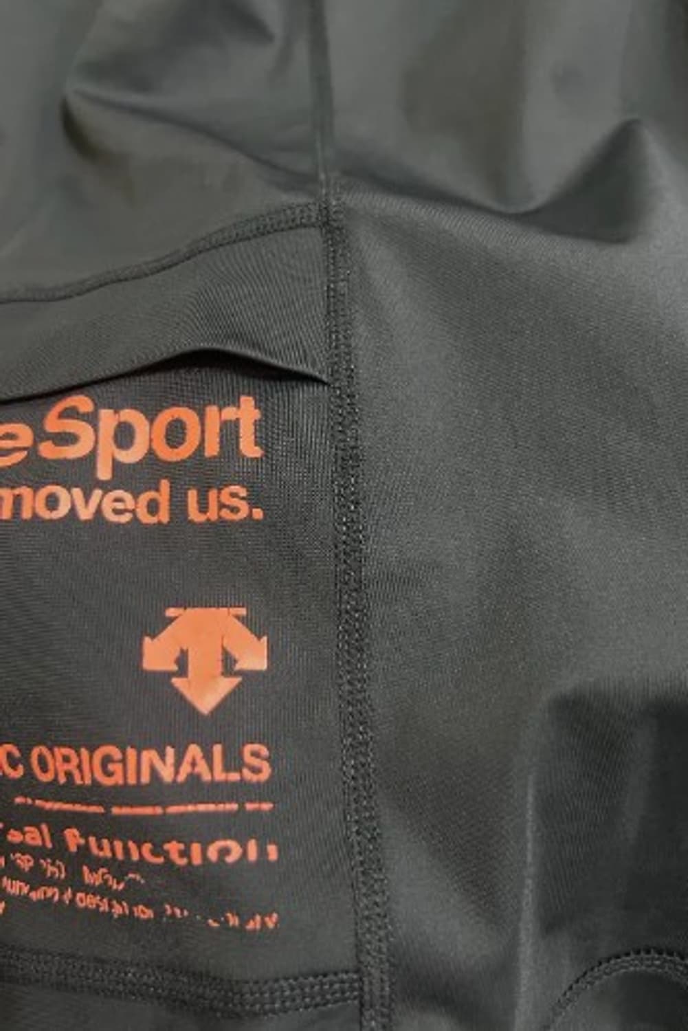 데상트 여성 기능성 후드집업점퍼 95 상품이미지5