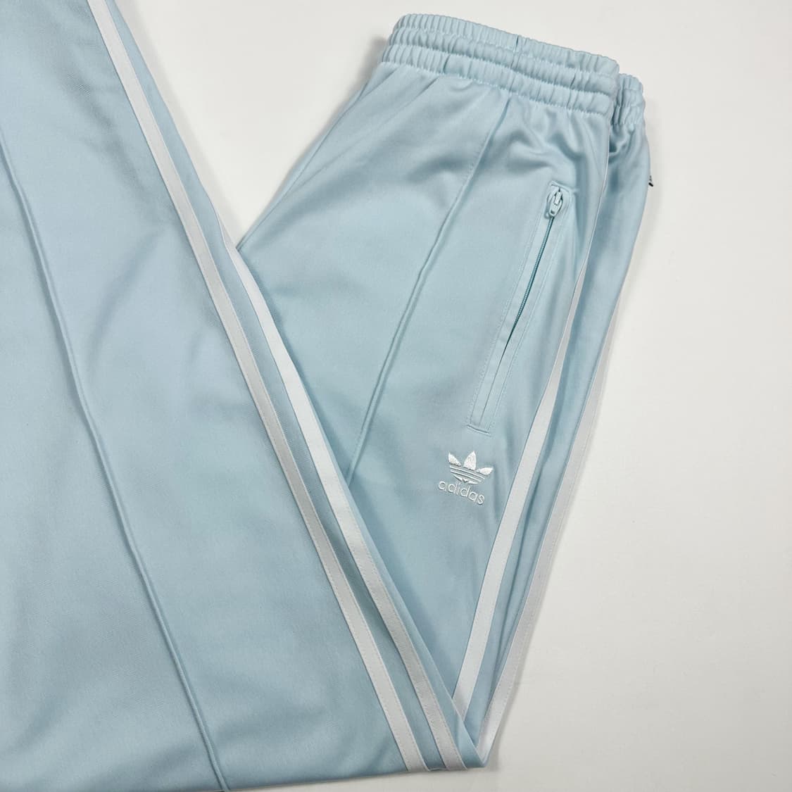 아디다스 파이어버드 하늘색 츄리닝바지 (S 여성추천) 상품이미지1