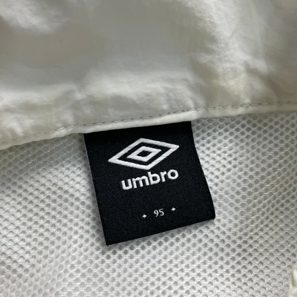 100 엄브로 바람막이  상품이미지3