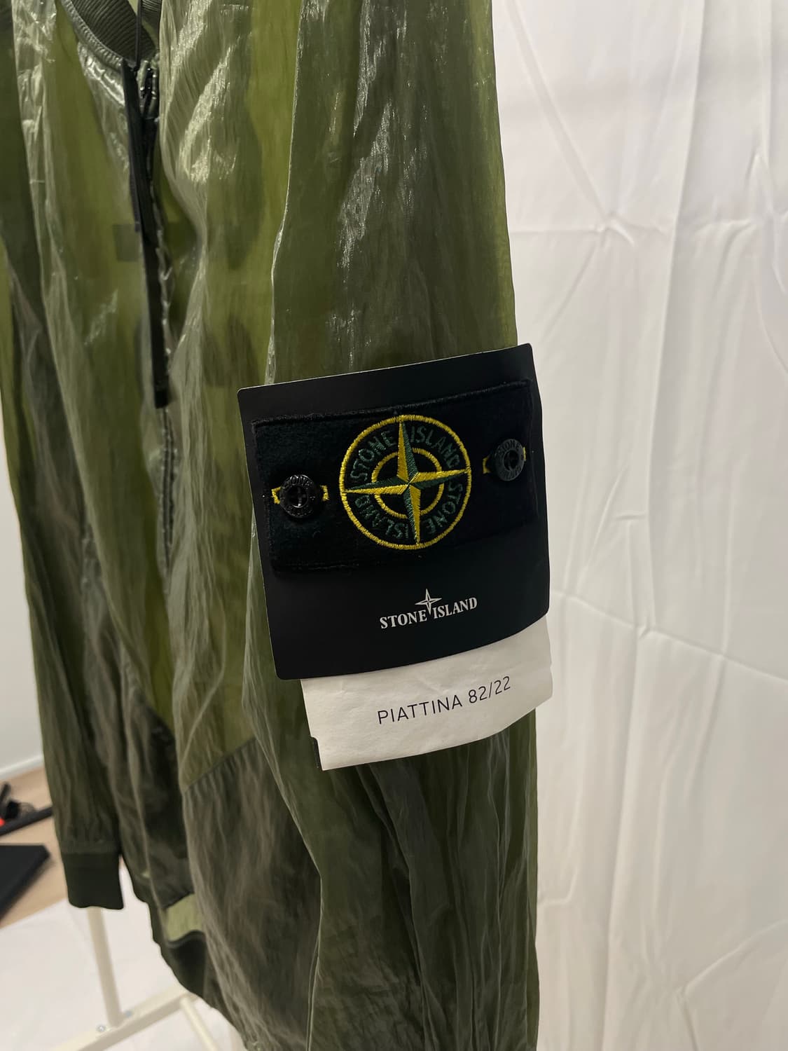 [새상품급] 스톤아일랜드 40주년 피아티나 봄버 바람막이 자켓 [XL] 상품이미지3