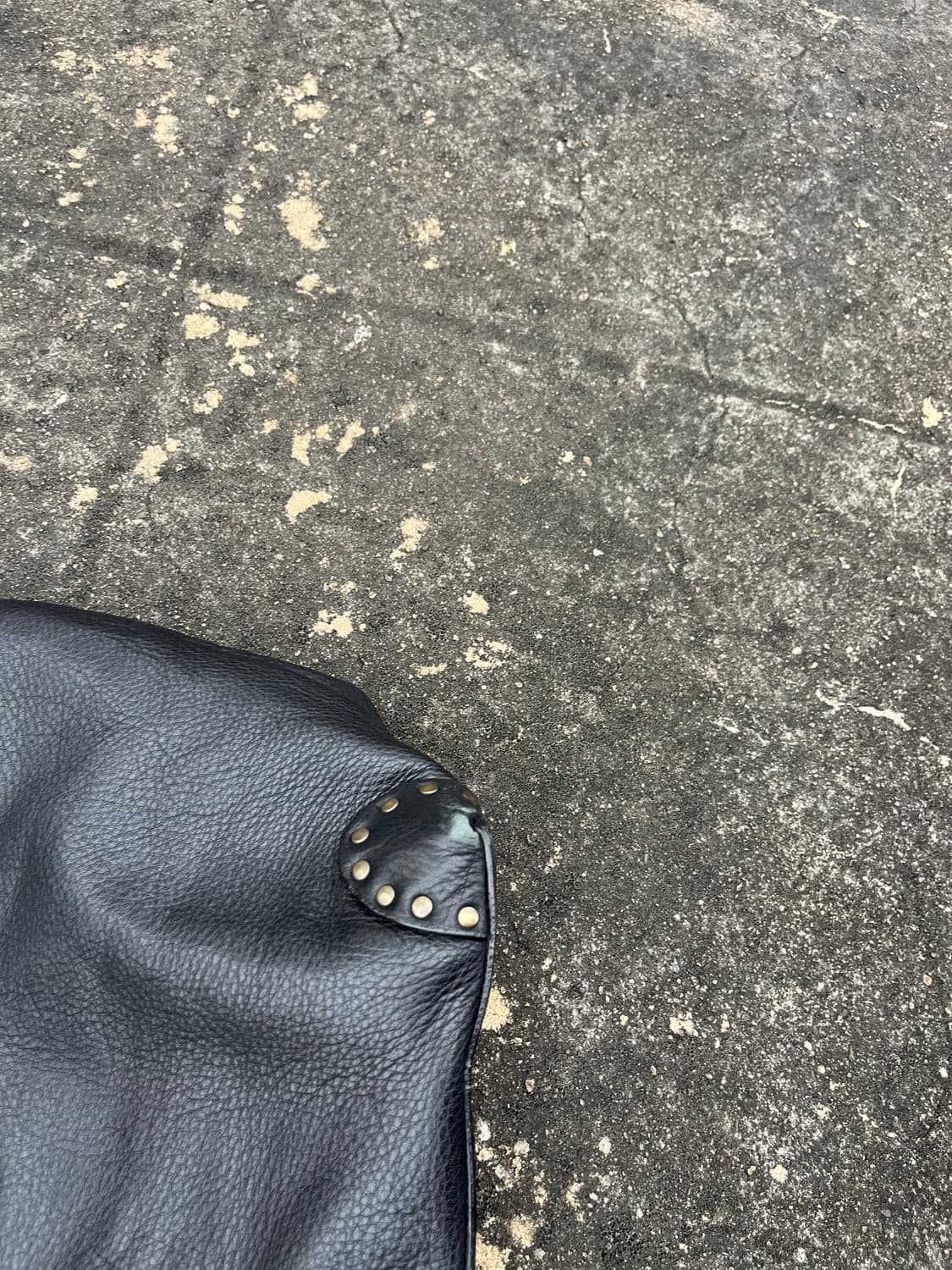 Vintage 리얼레더 스터드 토트백 상품이미지4