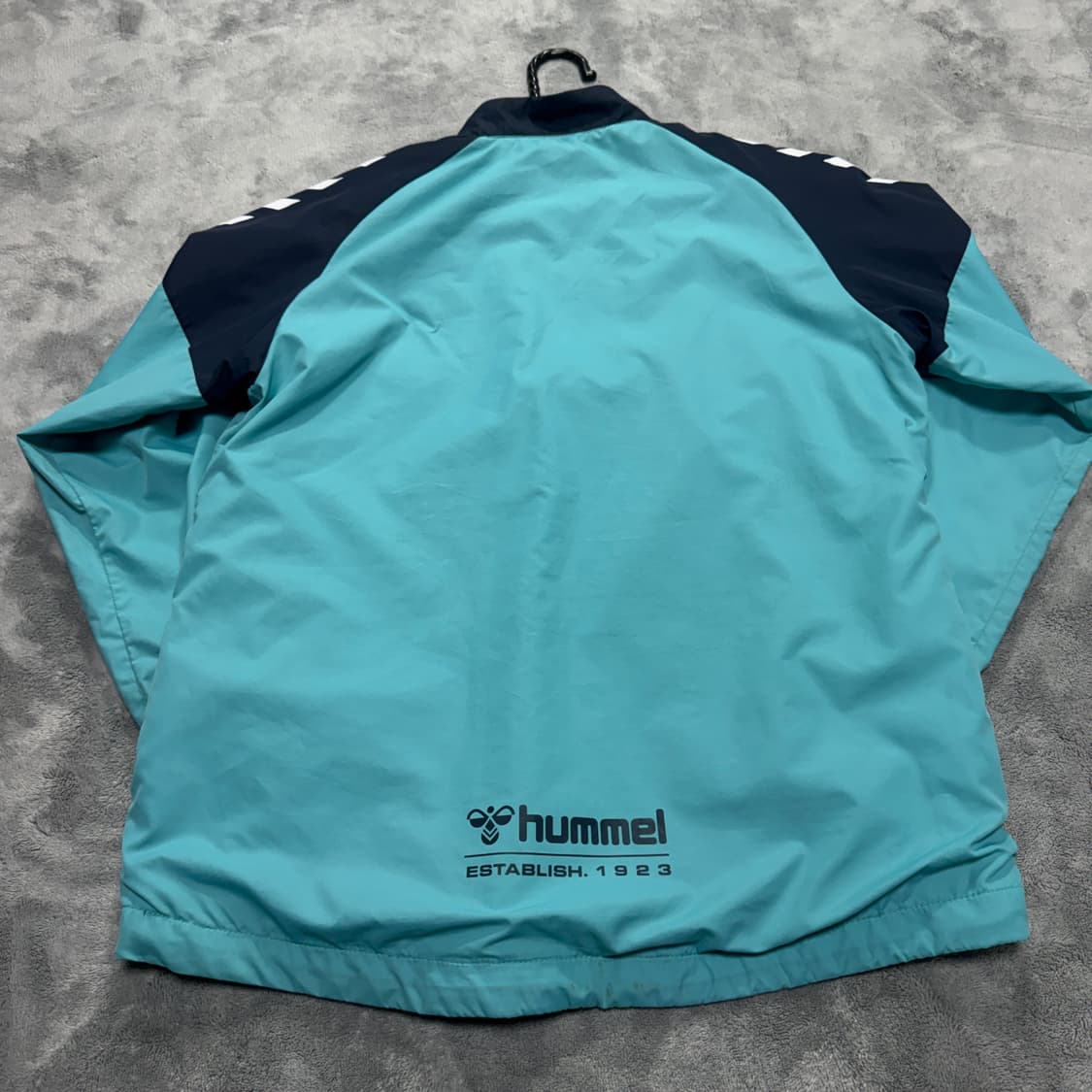 험멜 퀄팅 풀오버 상품이미지3