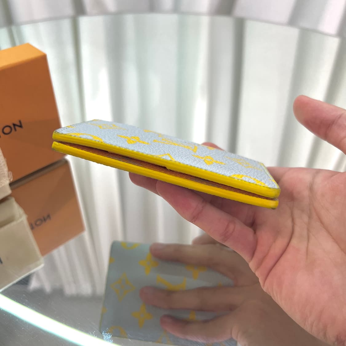 루이비통 모노그램 오거나이저 그레이 옐로우 상품이미지4