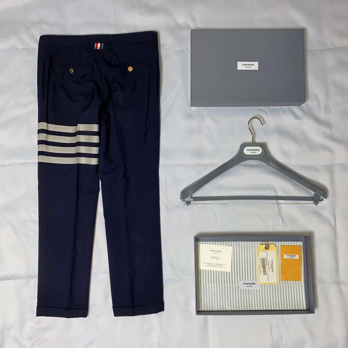 톰브라운 사선 금장 네이비 울 트라우져 상품이미지2