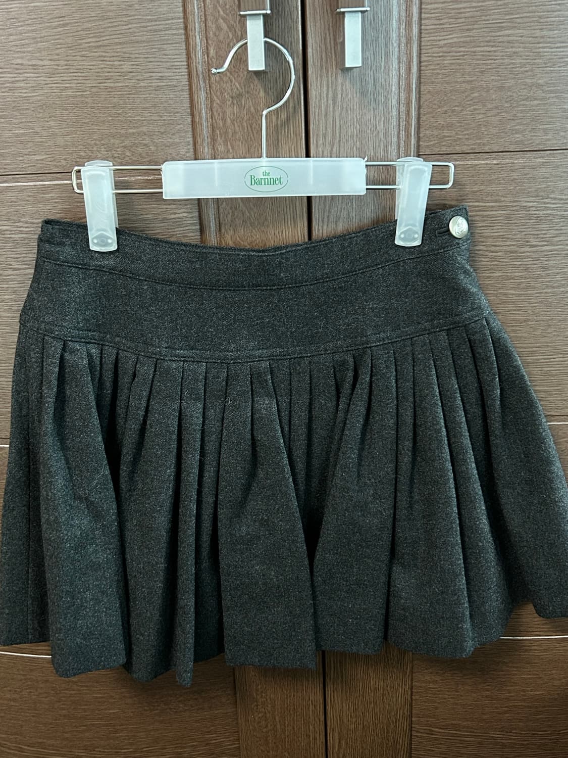 더바넷 Karelian Pleats Mini Skirt (차콜 S) 상품이미지1