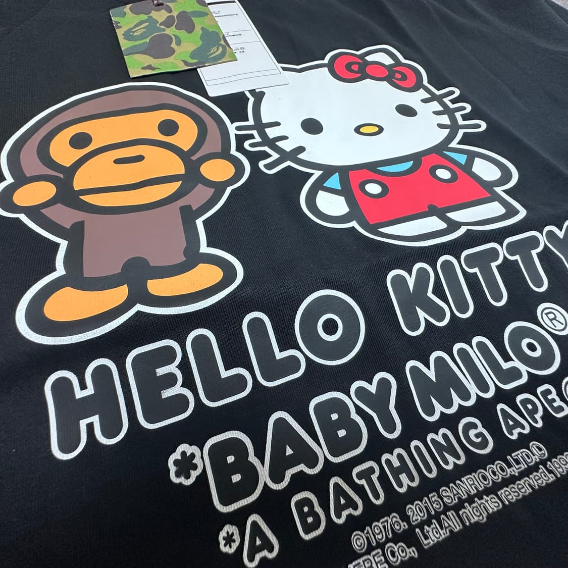 베이프 베이비 마일로 x 헬로 키티 티셔츠 상품이미지9