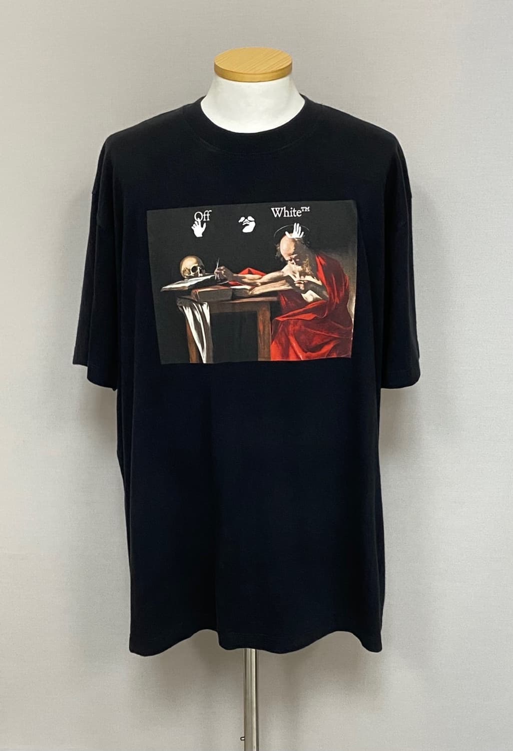 오프화이트 반팔티 (105)  상품이미지1