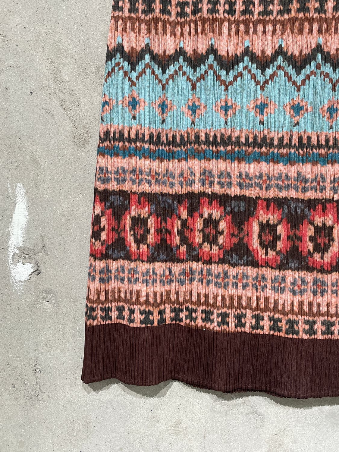 플리츠 플리즈 믹스 지오메트리 롱 스커트 상품이미지4