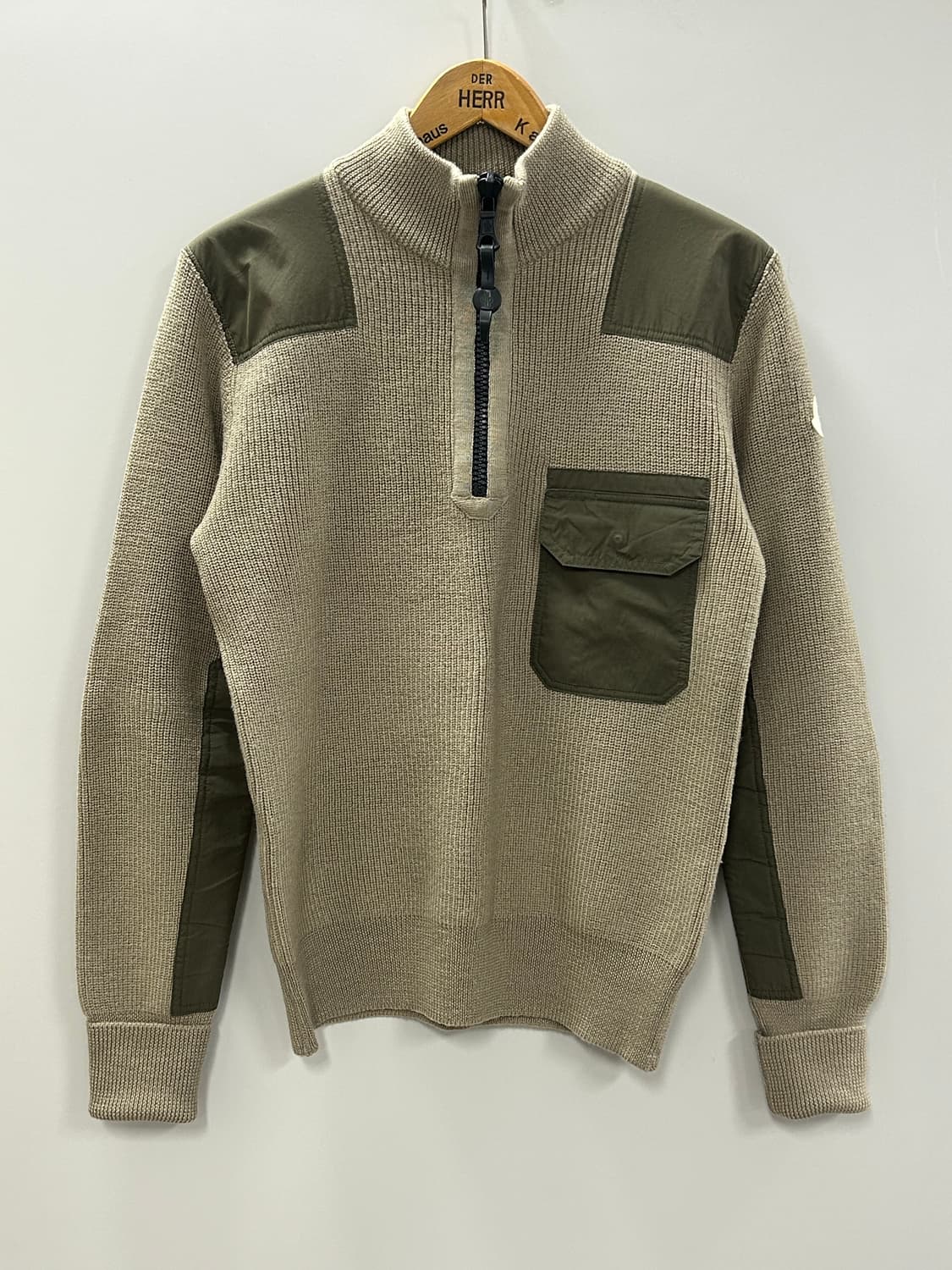 몽끌레어 하프 집업 울 니트 상품이미지1