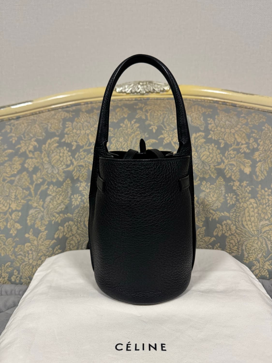 셀린느 나노 빅 버킷백 블랙 상품이미지7