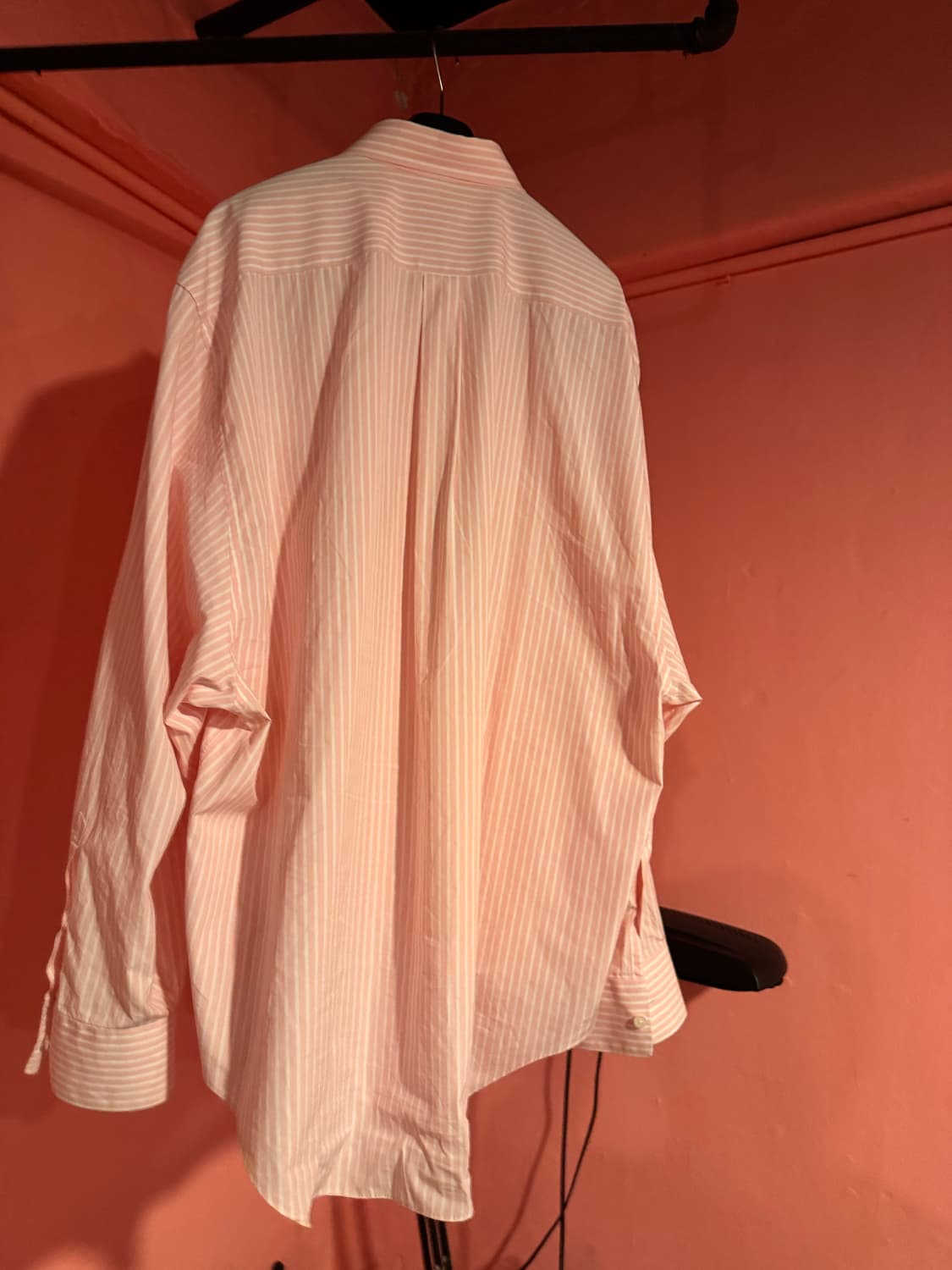 [M]베트멍x꼼데가르송 오버사이즈 셔츠 핑크 상품이미지2