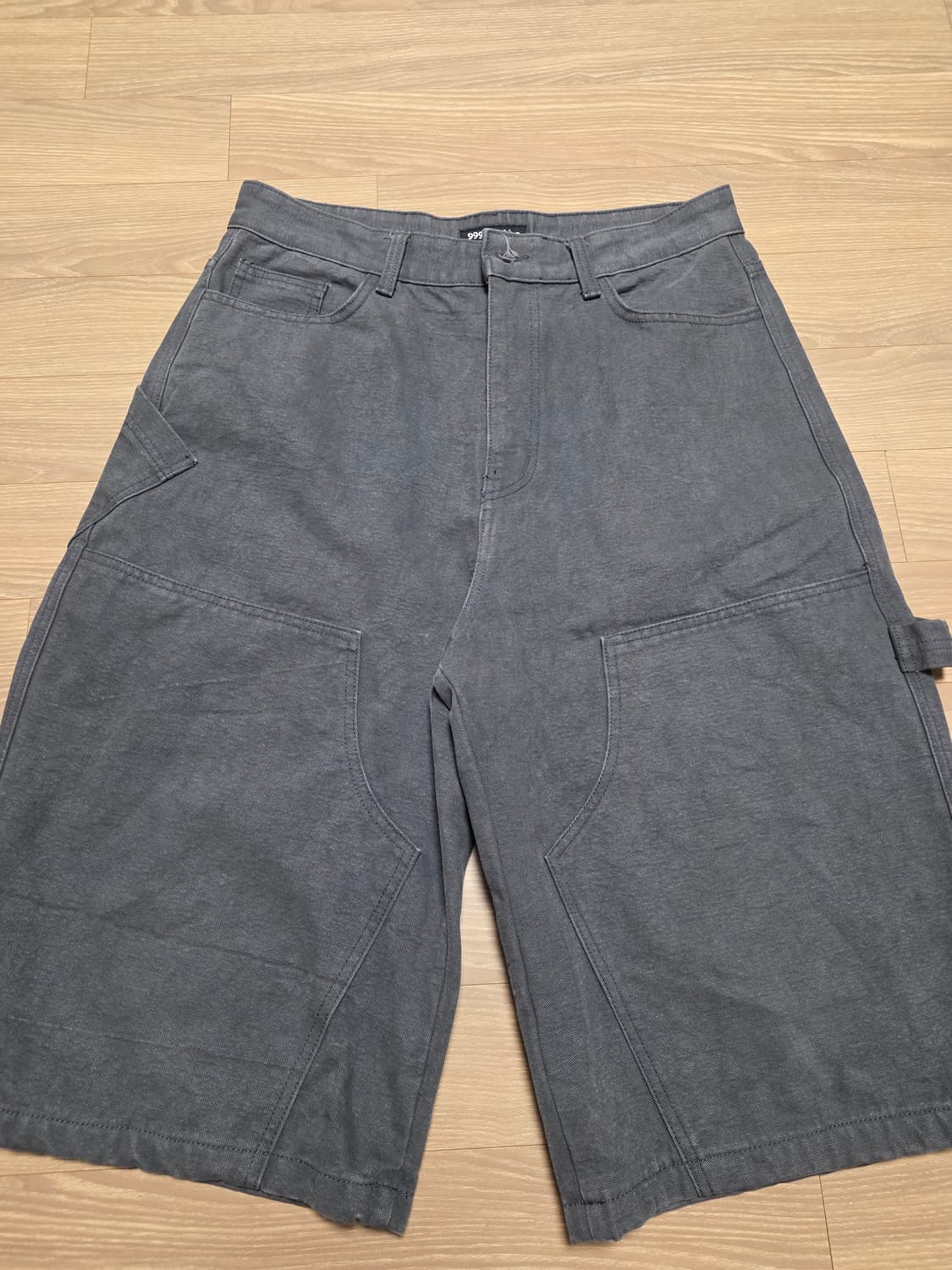 9999아카이브 더블니 버뮤다 팬츠 워시드 차콜 2사이즈 상품이미지2