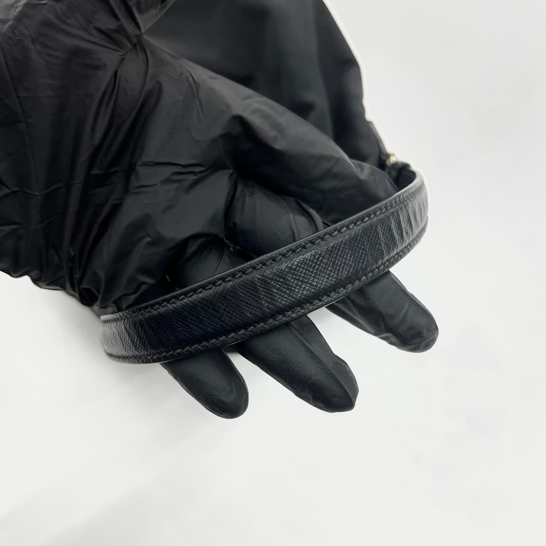 프라다 삼각로고 리나일론 듀엣 버킷백 상품이미지4