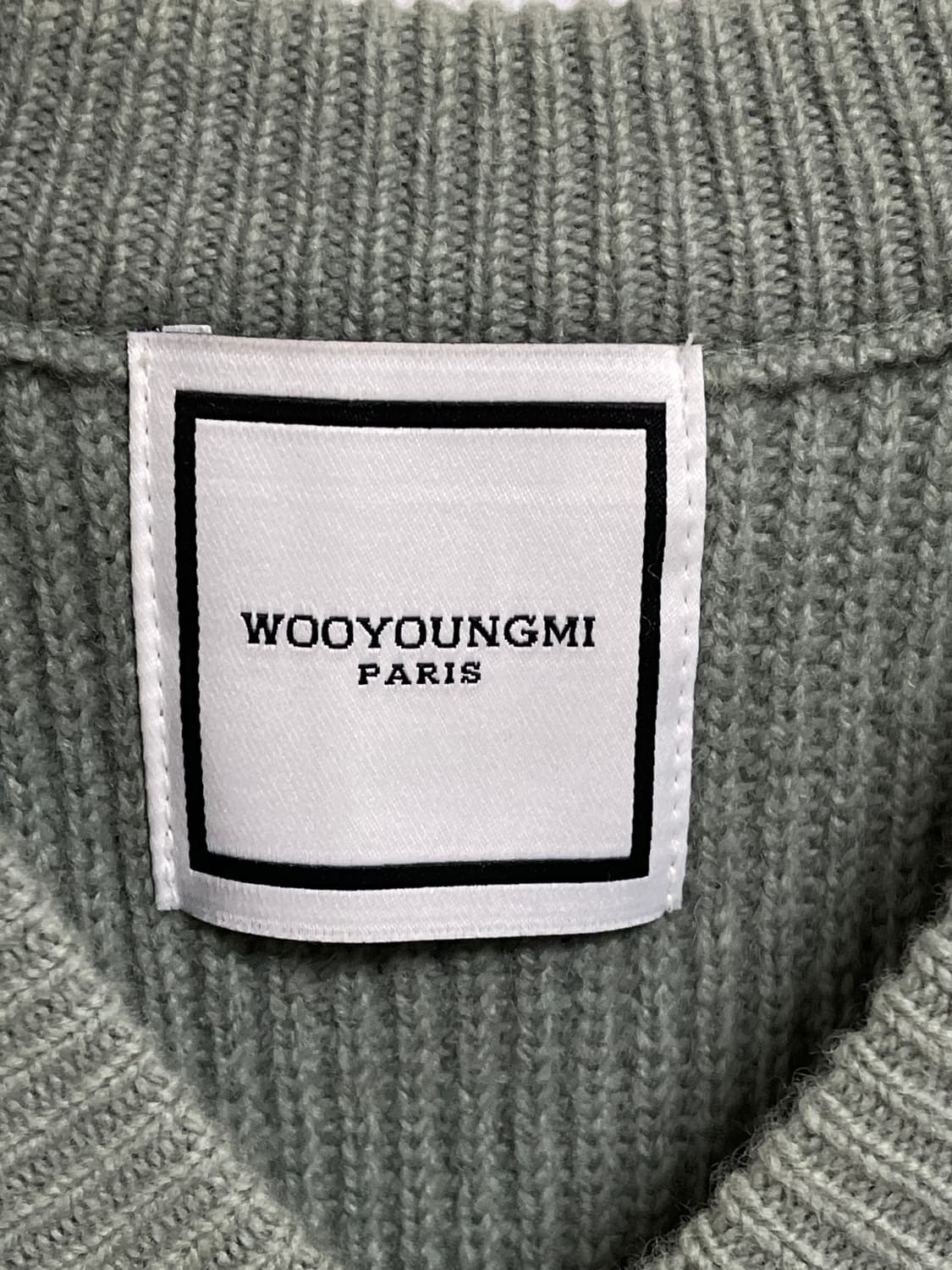 우영미 22fw 백로고 베스트 46사이즈 상품이미지4