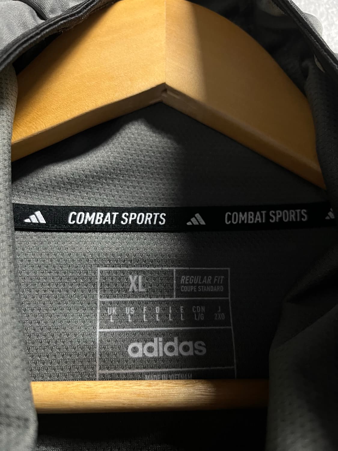 100-105 아디다스 기능성 스판 후드집업 정품 상품이미지5