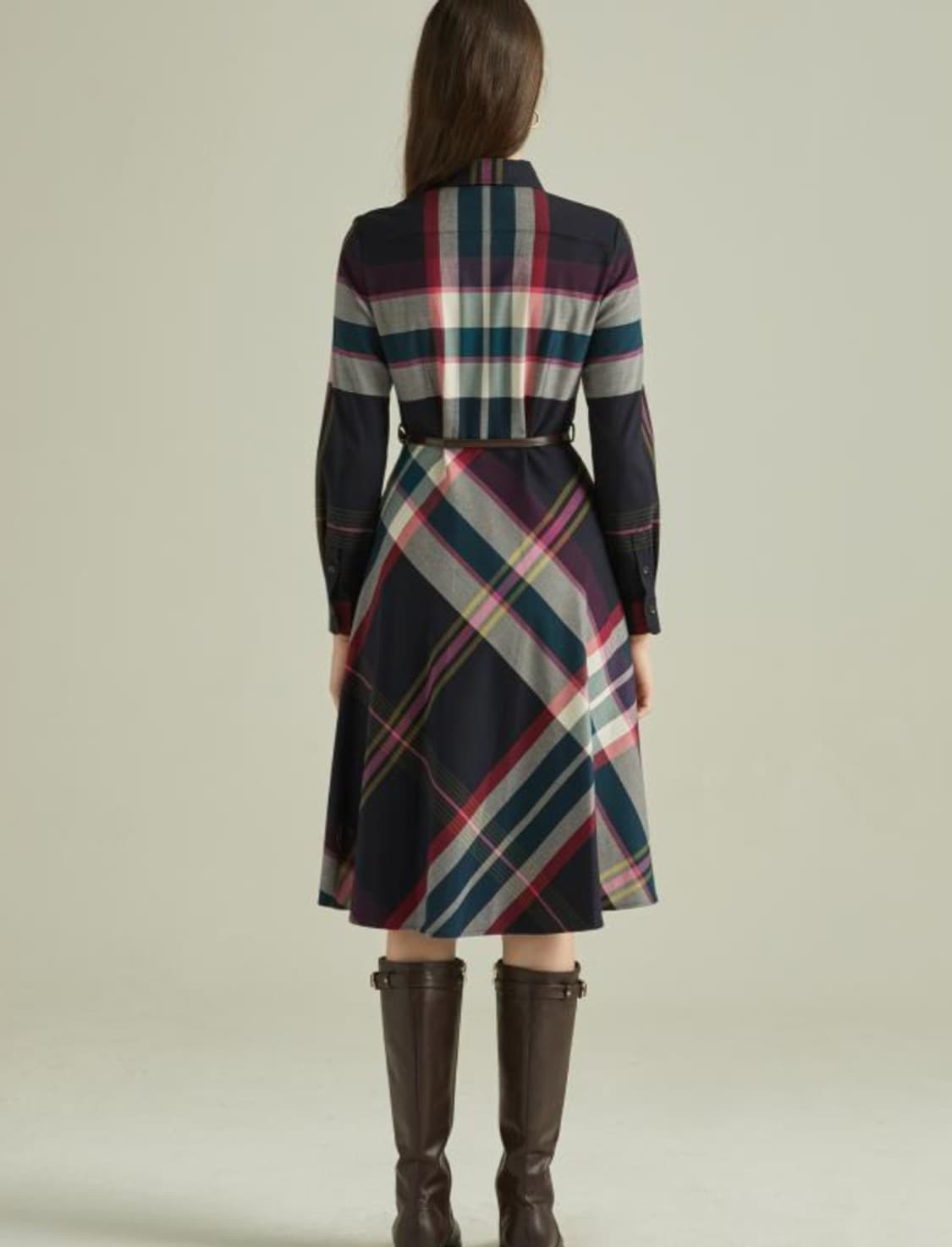 새상품) 헤지스 네이비체크 셔츠원피스 90(55사이즈) 상품이미지2