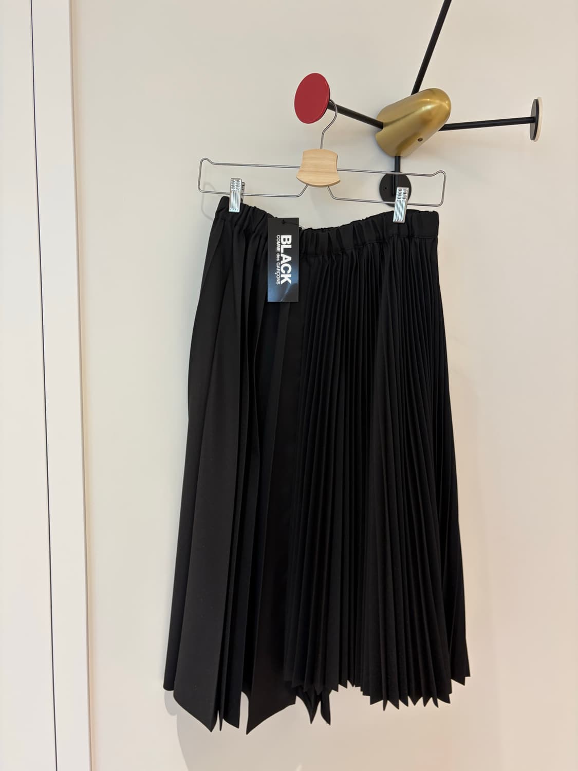 꼼데가르송 블랙 플리츠 스커트 XS 상품이미지2