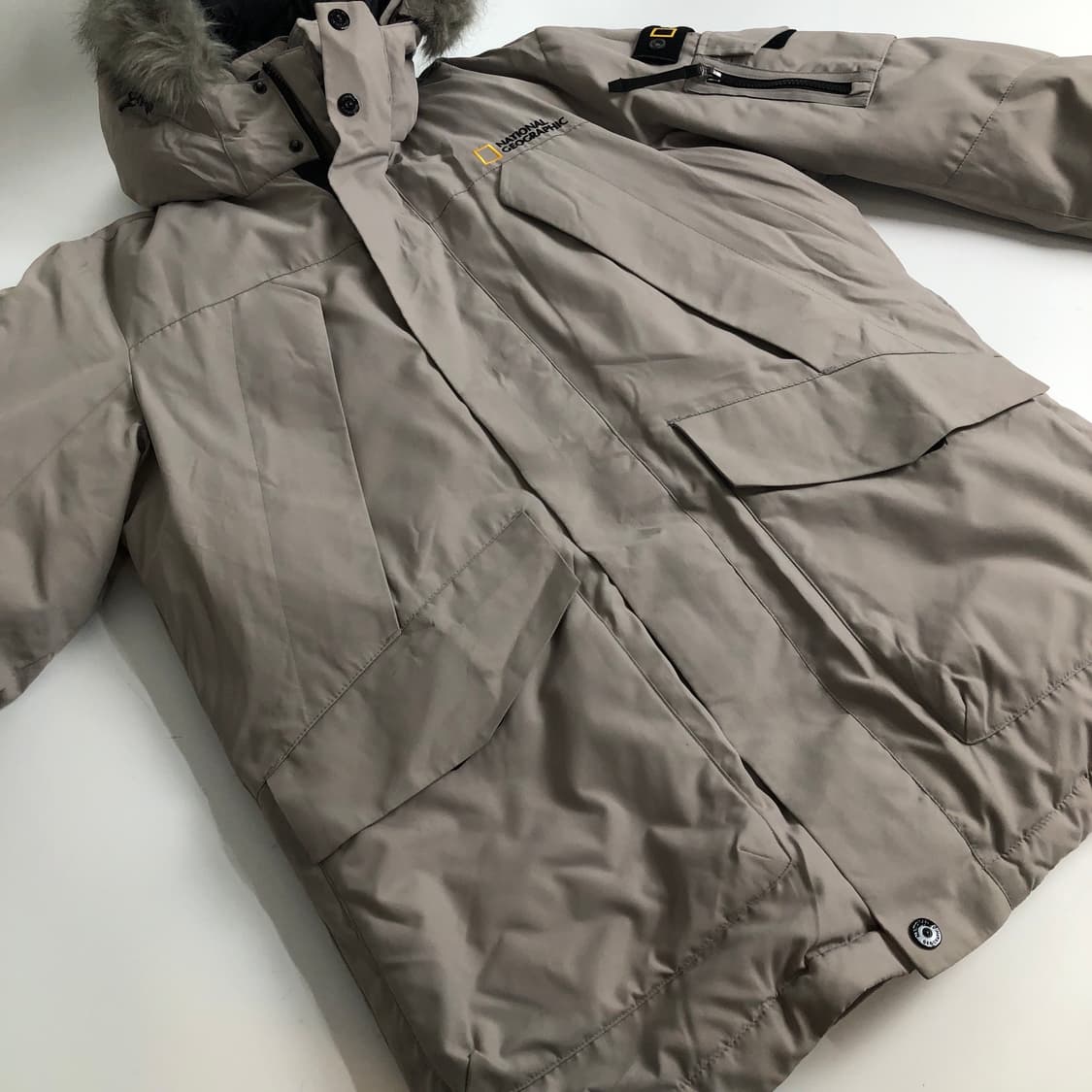 내셔널지오그래픽 유틸리티 패딩 XL 상품이미지3