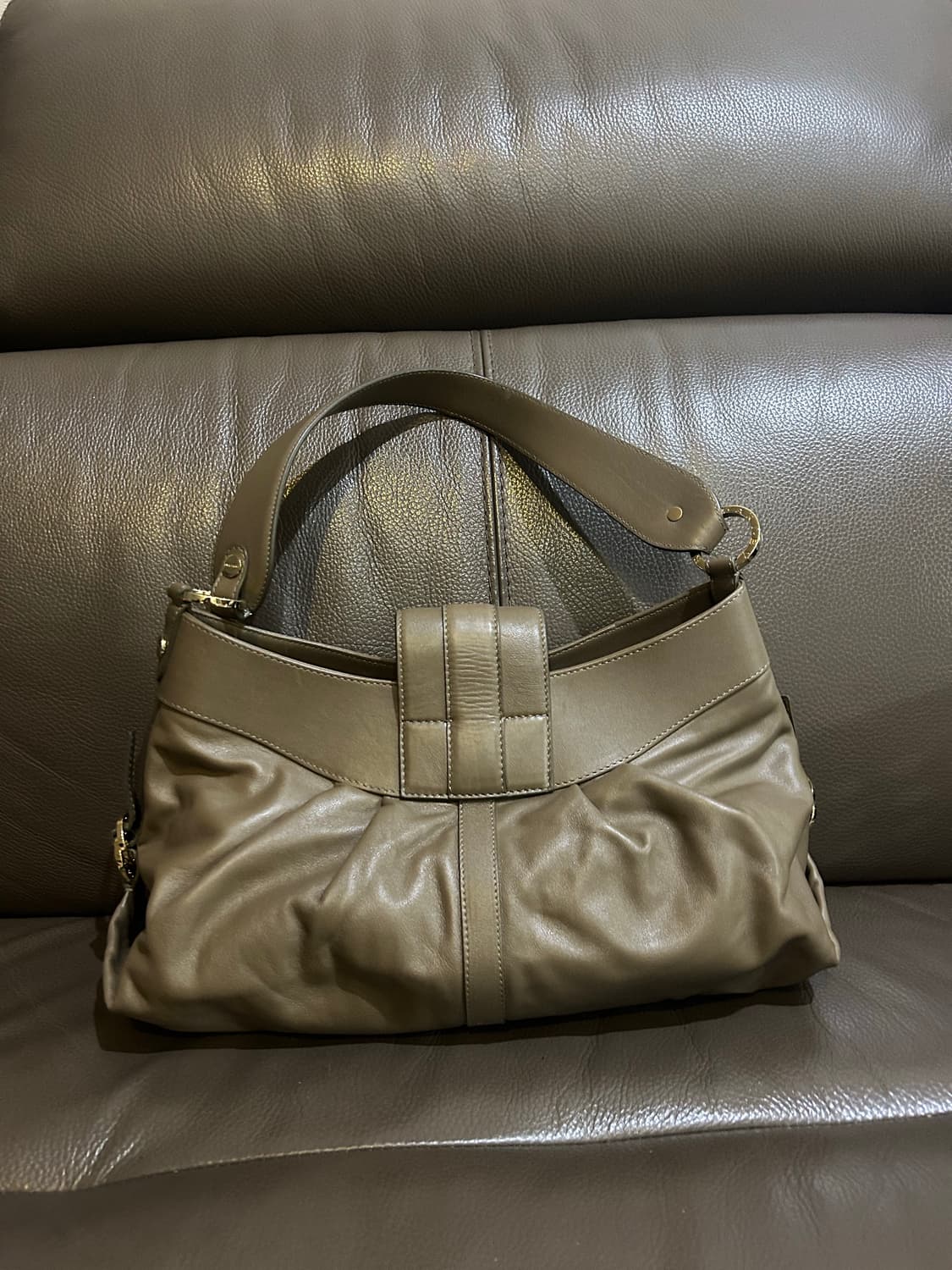 명품 불가리 정품 찬드라 비제로원 레더 숄더백 핸드백 가방 상품이미지4