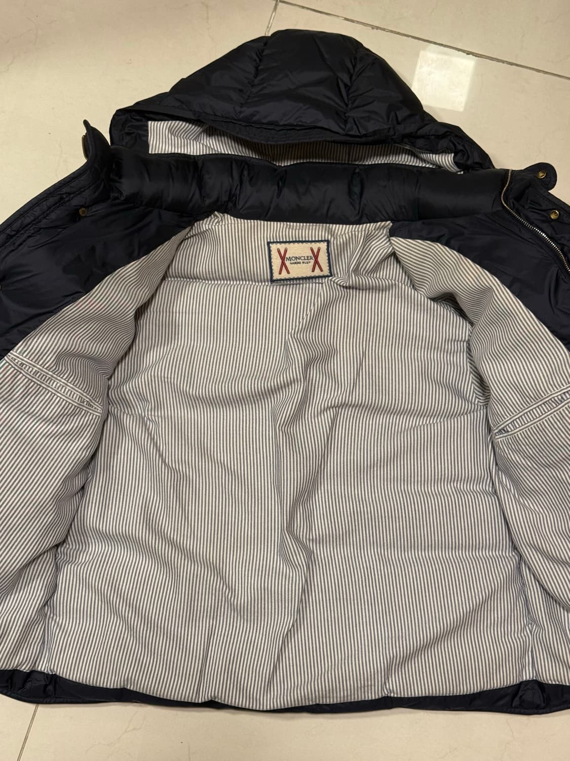 몽클레어 감마블루 패딩 2사이즈 상품이미지5