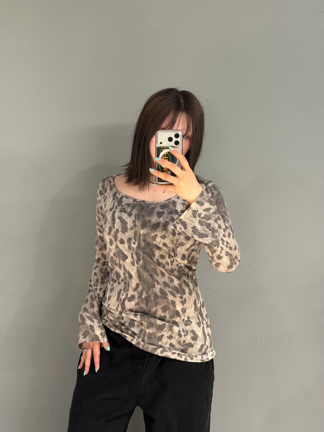 Goa leopard pattern long sleeve 상품이미지2