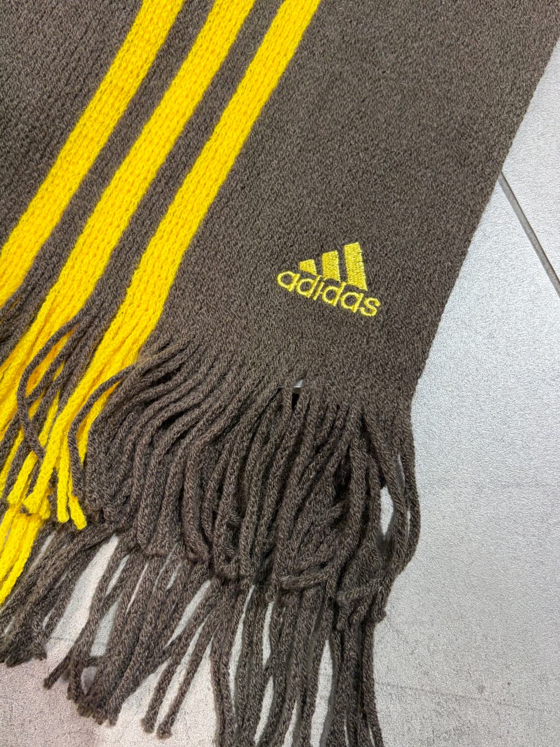 아디다스 초코 브라운 아크릴 머플러 상품이미지3