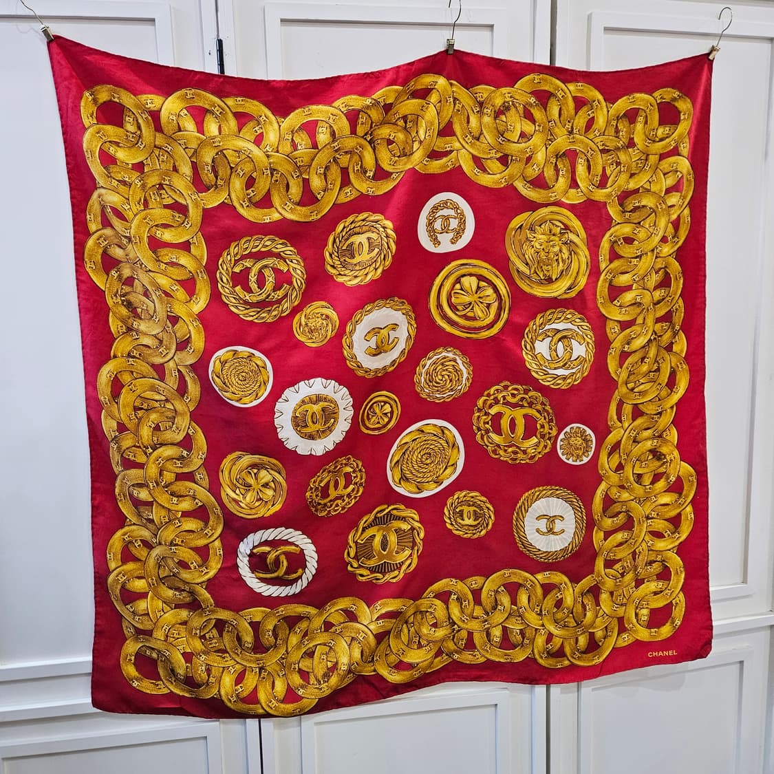 샤넬 레드 스카프 체인 패턴 상품이미지2