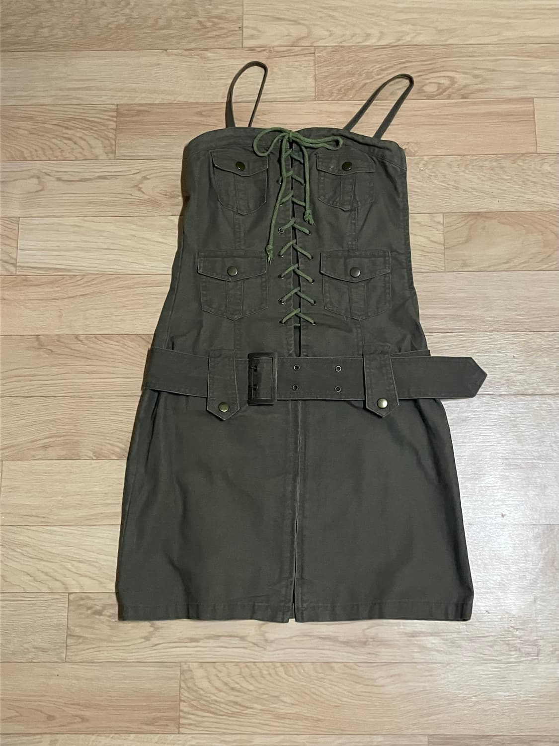 코르셋 아일렛 카키 벨트 원피스 상품이미지1