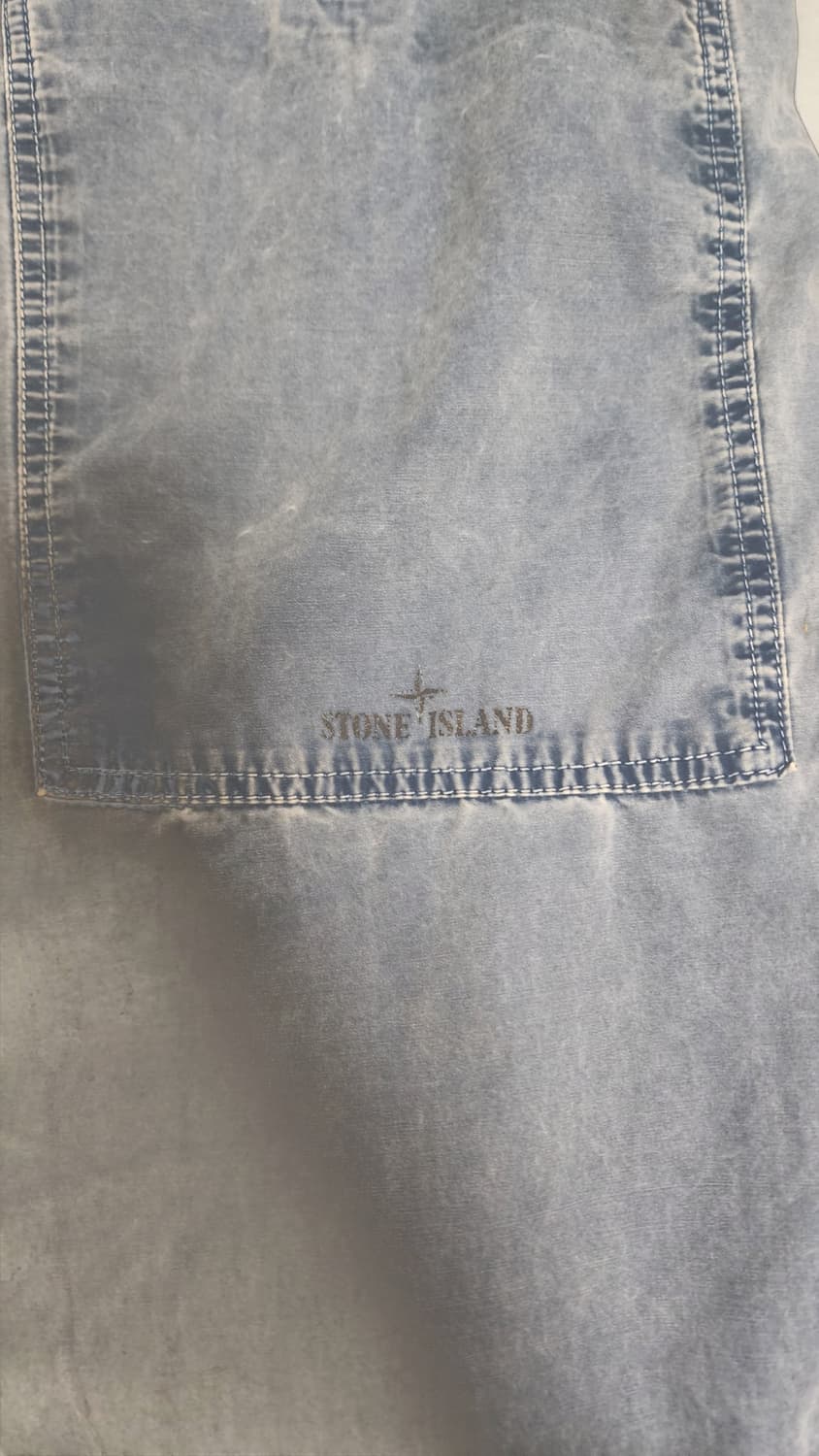 STONE ISLAND 블루 워싱 카고 7부 바지 상품이미지3