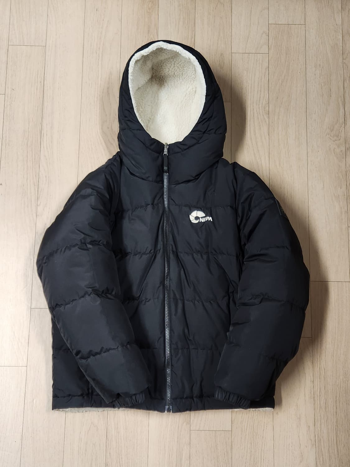 네파 리버시블 구스패딩 90 상품이미지1