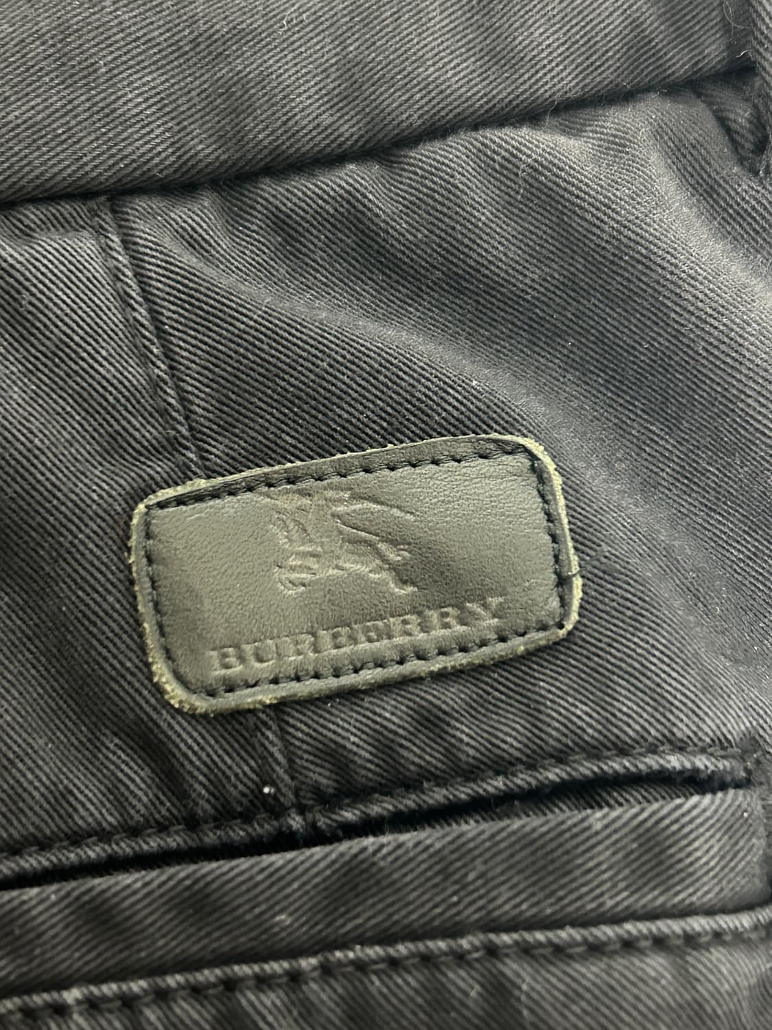 Burberry 버버리 레더탭 코튼 루즈핏 팬츠(정품) size(36) 상품이미지3