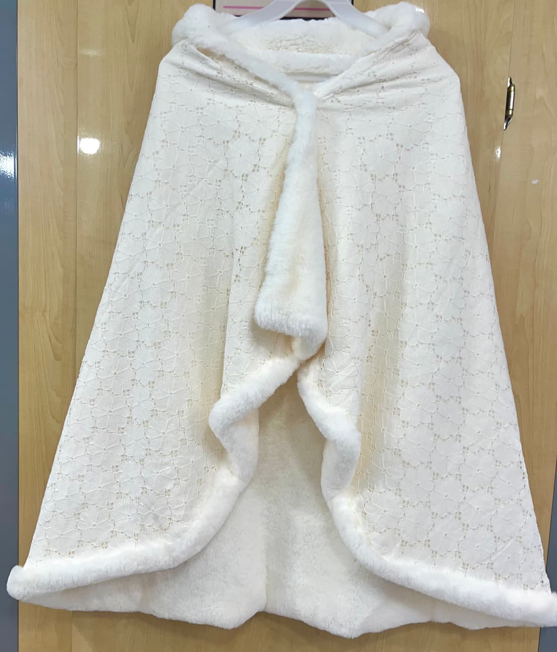 히메 갸루 지뢰계 화이트 퍼 망토 코트 상품이미지1