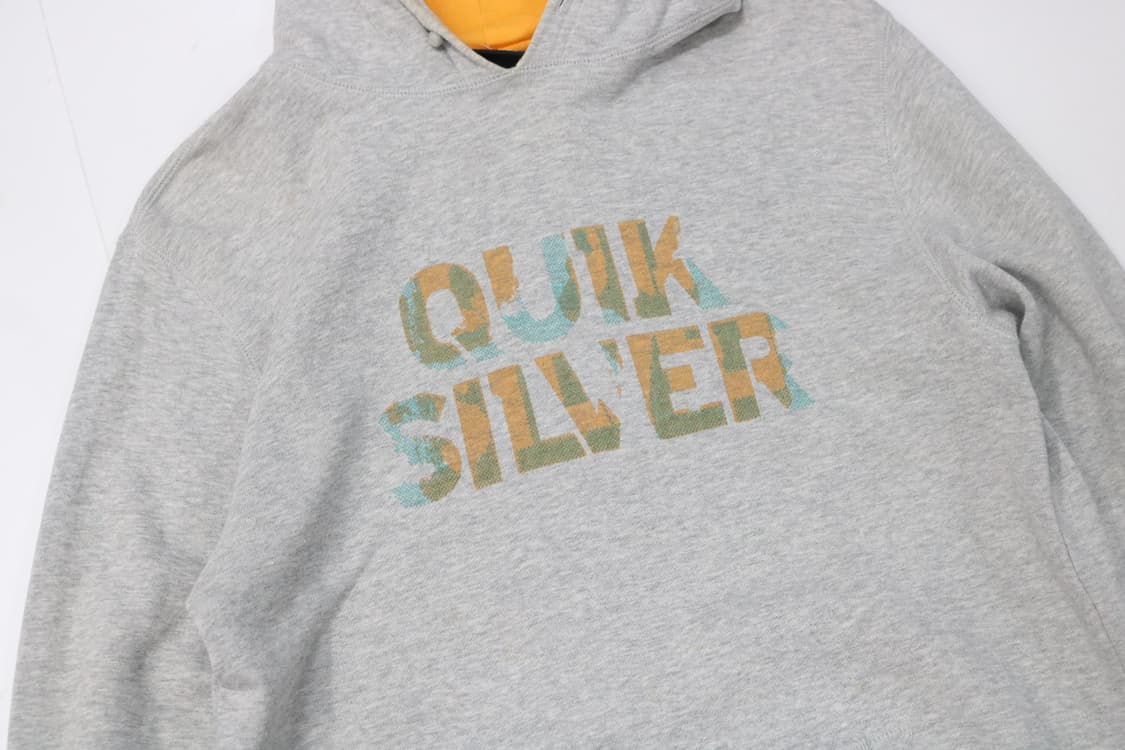 QUIKSILVER 퀵실버 빈티지 로고 오렌지 포인트 그레이 후드티 상품이미지3