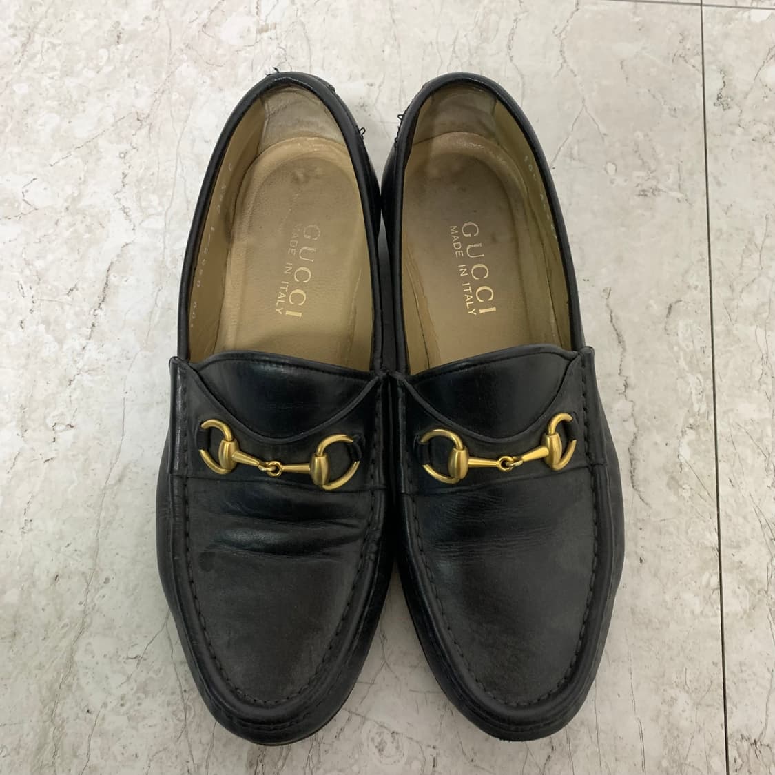 구찌 빈티지 금장 블랙 여성 로퍼 225-230 이태리 빈티지 상품이미지3