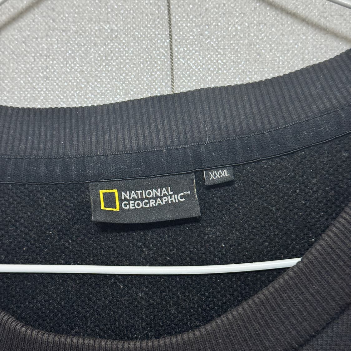 내셔널지오그래픽 맨투맨 XXXL 팝니다! 상품이미지3
