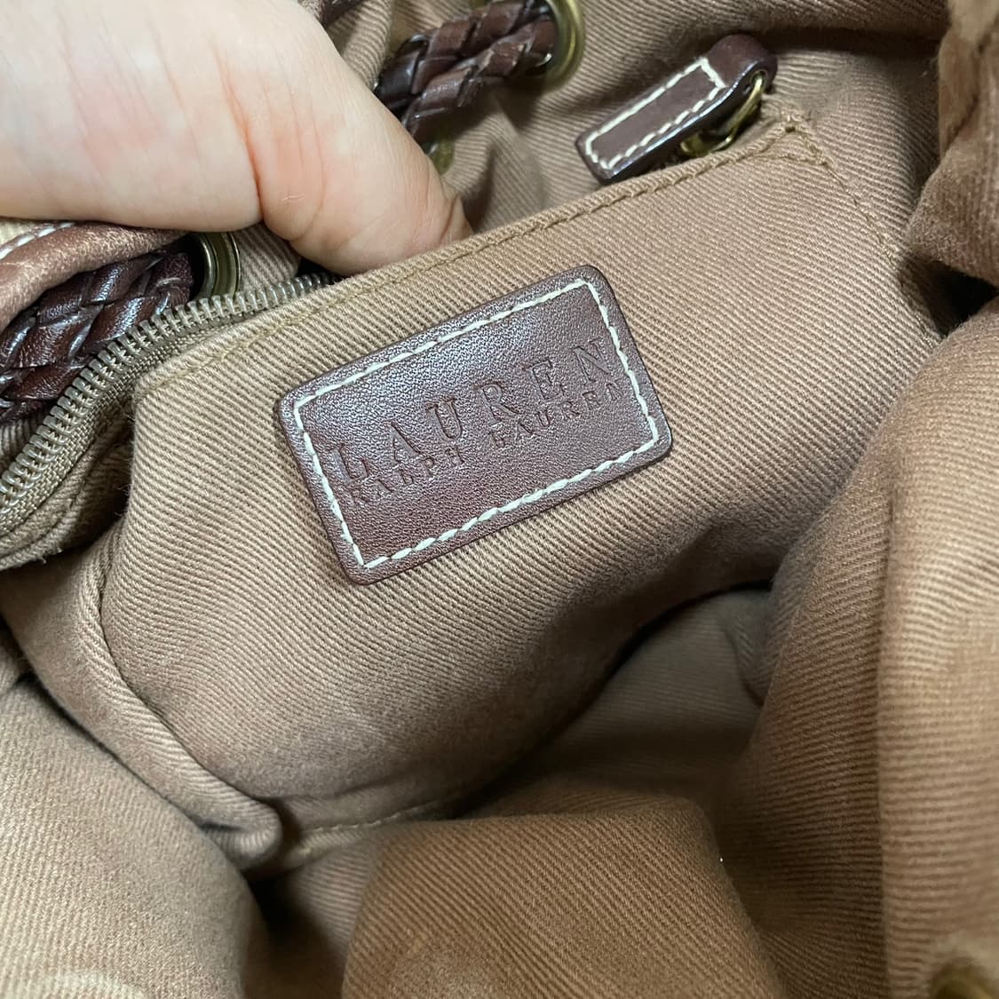 로렌 랄프 로렌 LAUREN Ralph Lauren 브라운 태슬 버킷백 상품이미지3