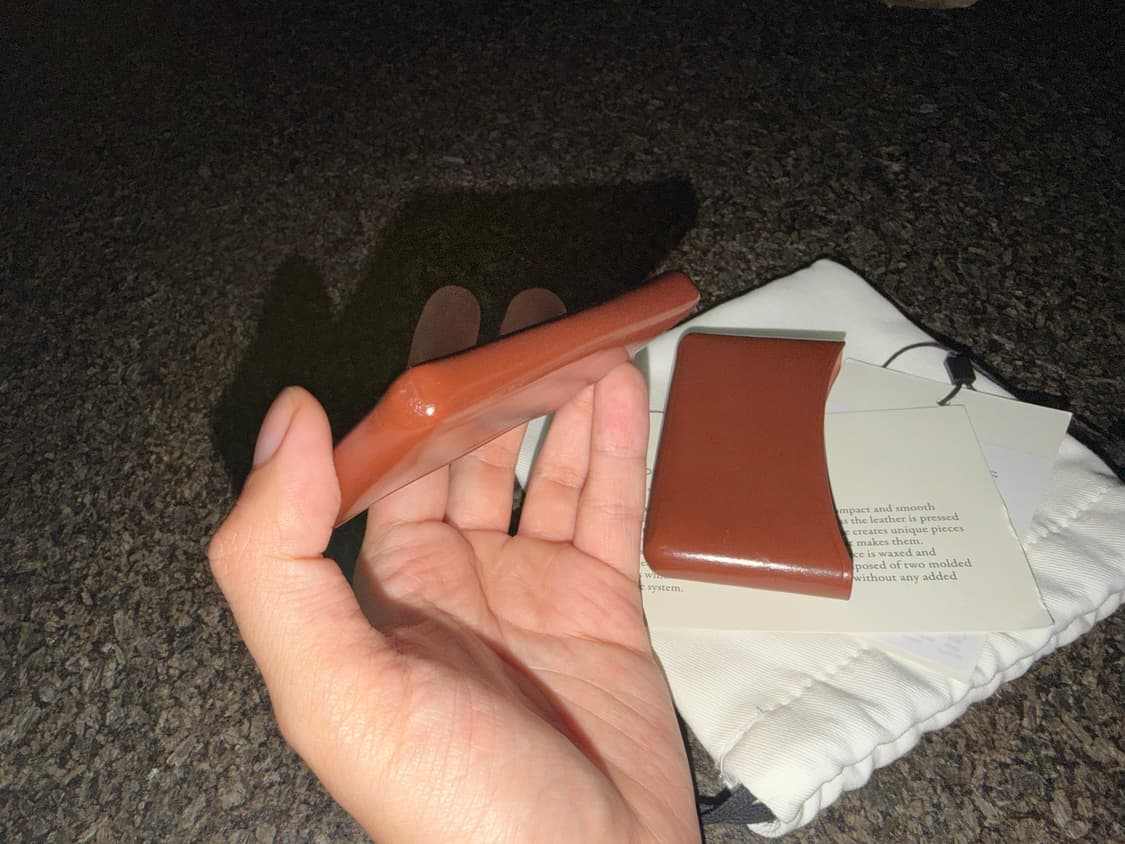 르메르 몰디드 카드홀더 상품이미지5