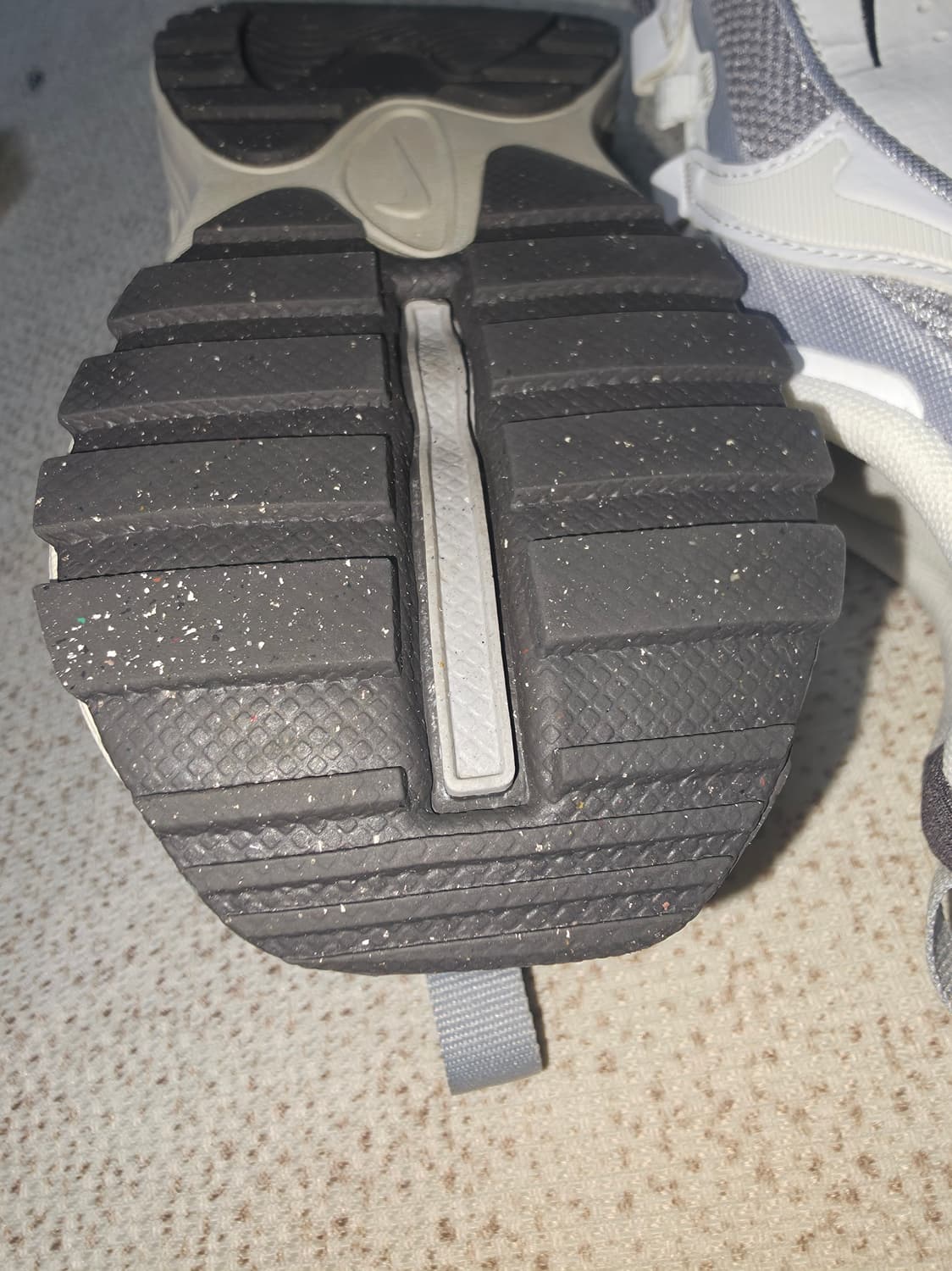 나이키 에어맥스 블리스 넥스트 네이쳐 울프 그레이 DZ4707-001 상품이미지3